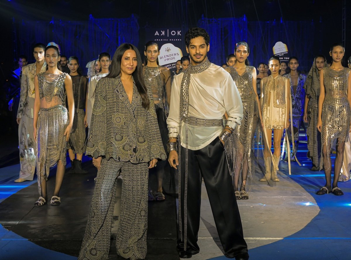 Blenders Pride Fashion Tour Kolkata Finale Transforms Hooghly River Into a Runway